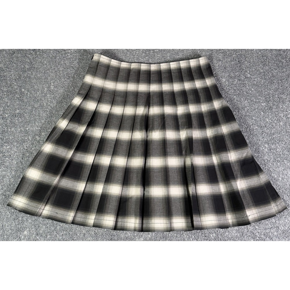 Morgane Le Fay Plaid Skirt Silk Lined Pleated Black White Size Small Made In USA